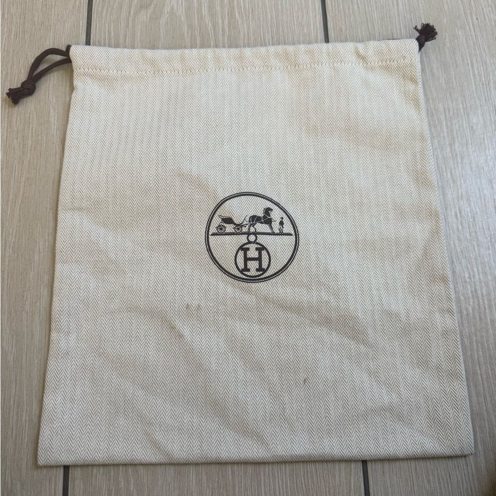 New Hermes dustbag